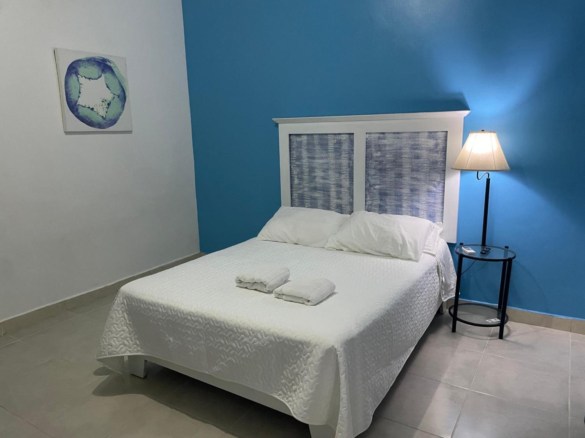 Blue Night Aparta Hotel Punta Cana Exterior photo
