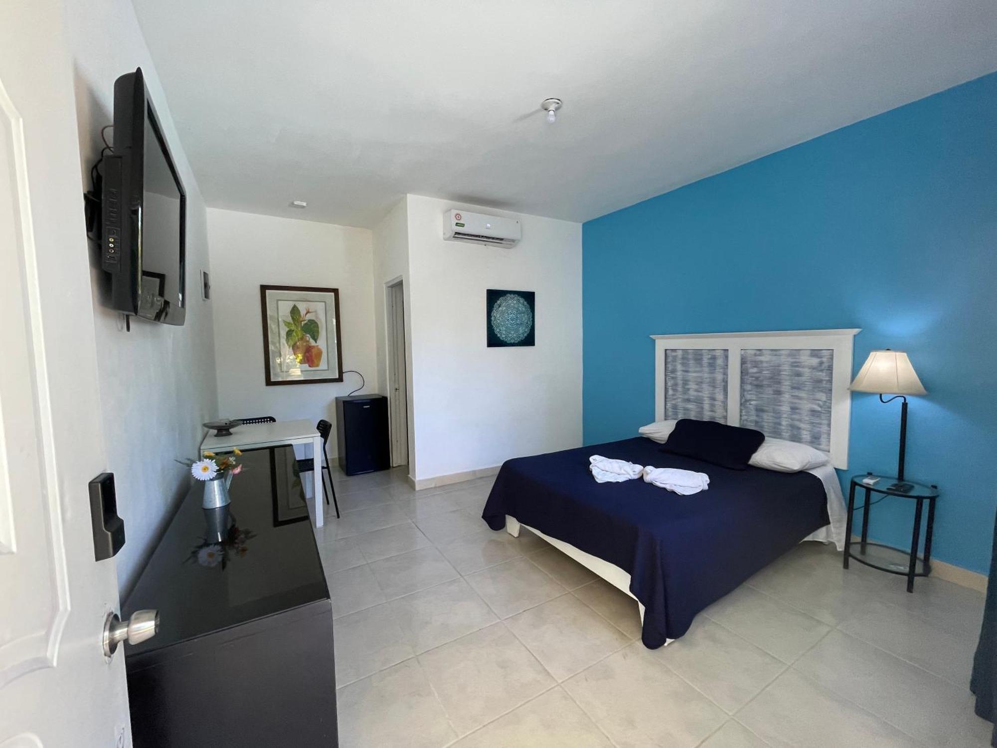 Blue Night Aparta Hotel Punta Cana Exterior photo